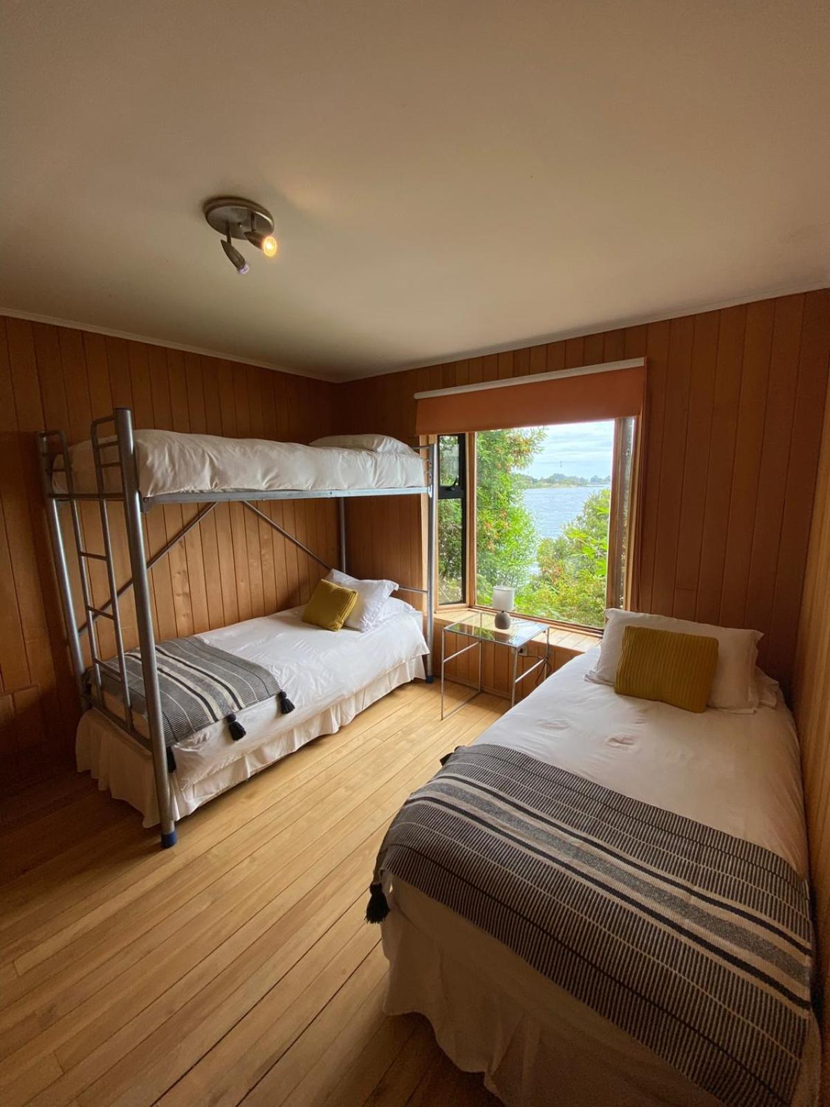 Cabanas Bahia Celeste, Пуерто-Варас Екстер'єр фото