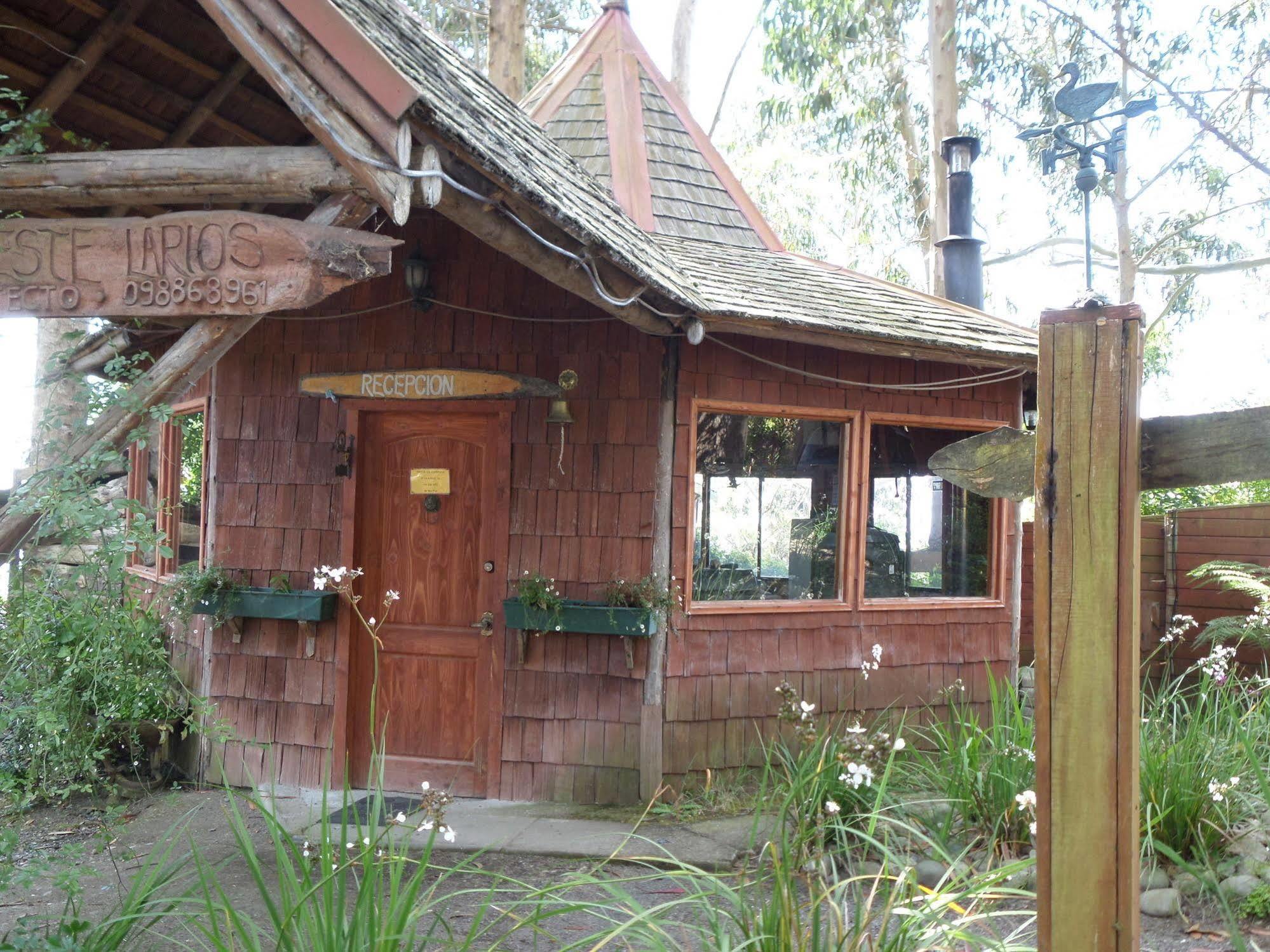 Cabanas Bahia Celeste, Пуерто-Варас Екстер'єр фото